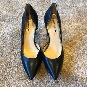 Jessica Simpson Black Heels